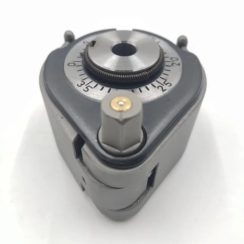 Torreta de torno tipo C3, oscilación QCTP europea de 40 posiciones, poste de herramienta de cambio rápido multifixo de 400-700mm para mecanizado de metales