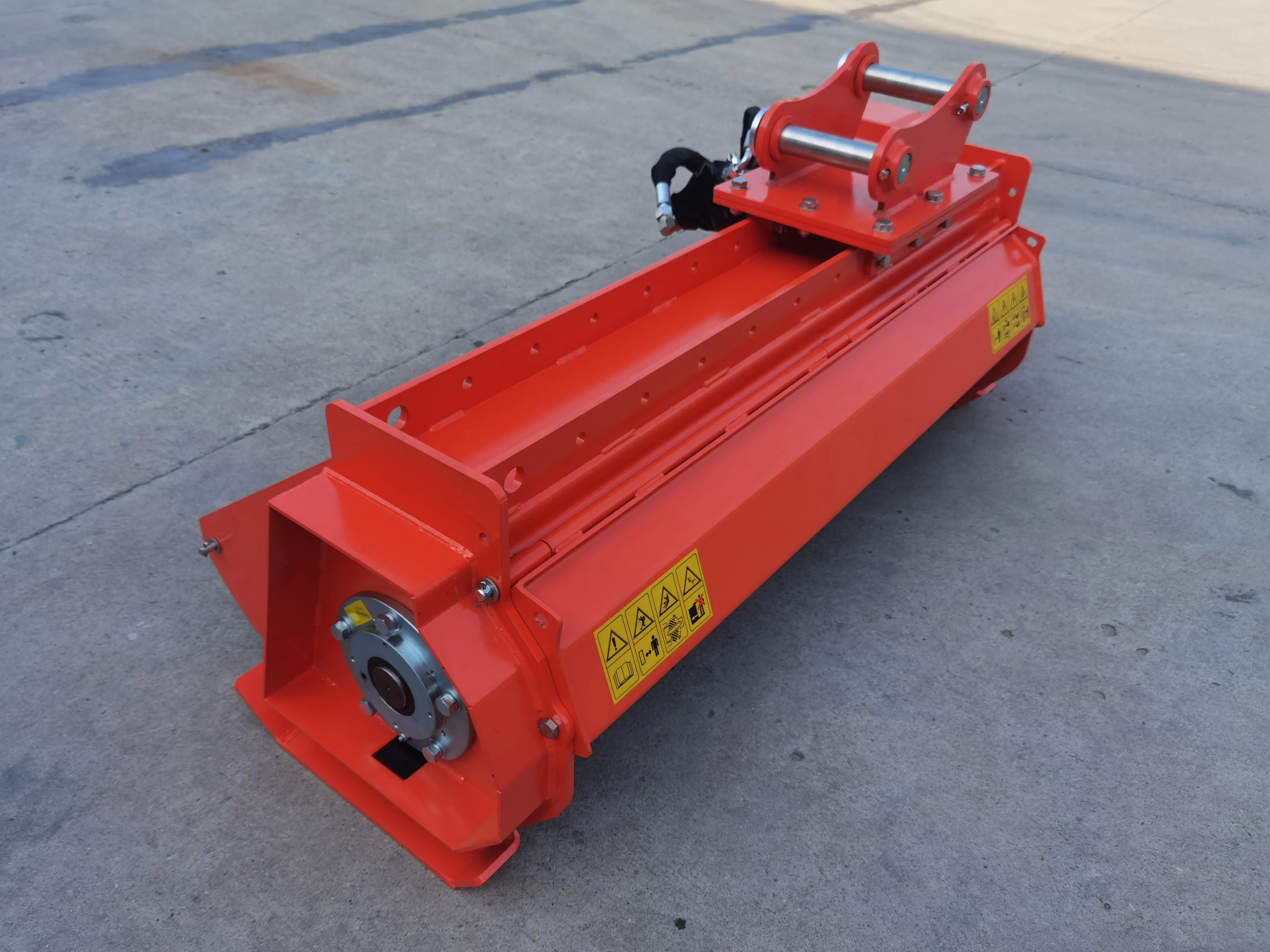 【2026】مالشر الغابات شديد التحمل 0.8 م/1 م/1.3 م عرض العمل فرع سحق حفارة مرفق لتطهير الأرض الزراعية