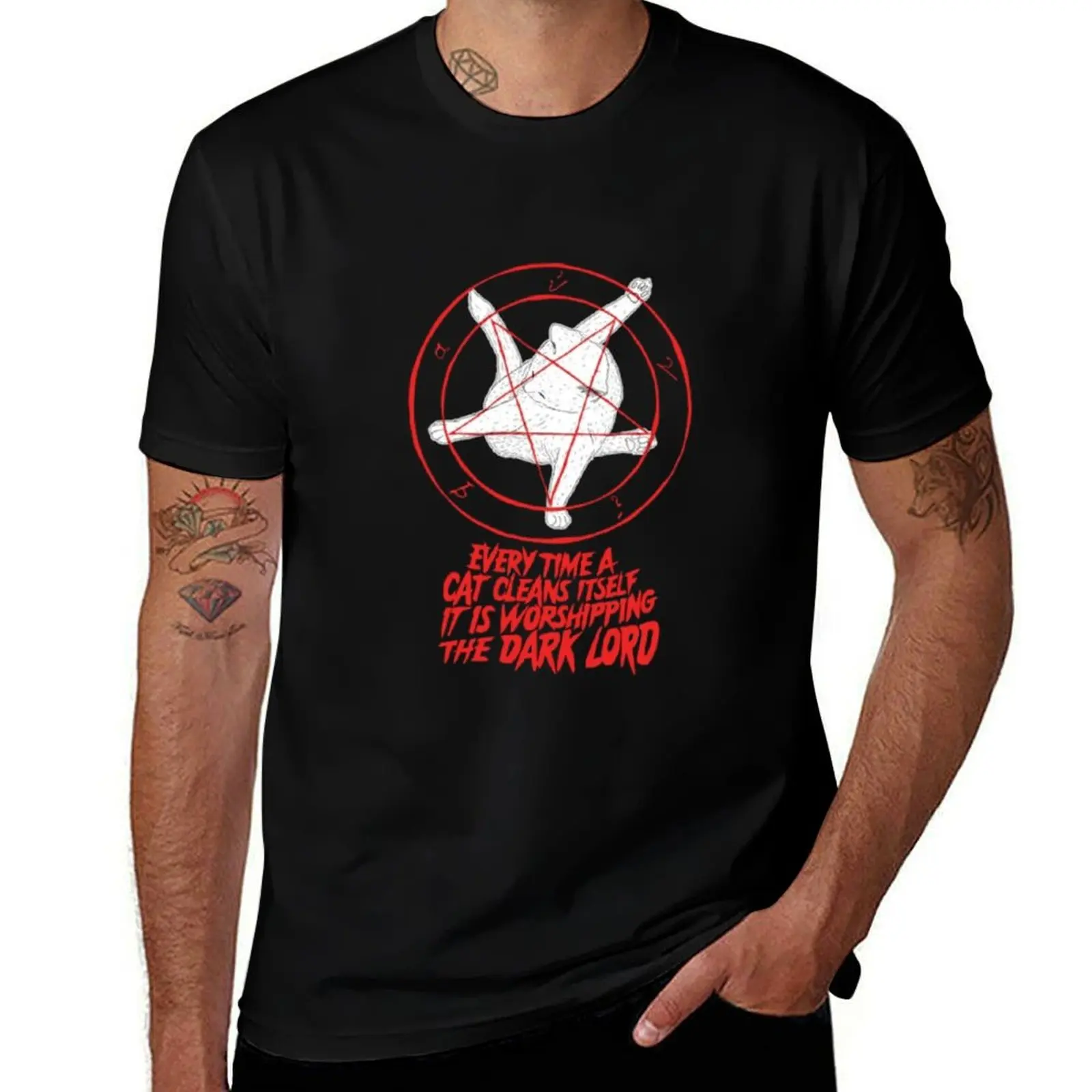 

Satanic cat T-Shirt man t shirt cotton t shirts for man slim fit T-Shirt