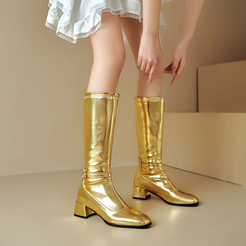 

Сапоги до колена с гладким серебряным верхом и толстым каблуком на боковой молнии больших размеров, длинные сапоги в точном стиле с квадратным носком