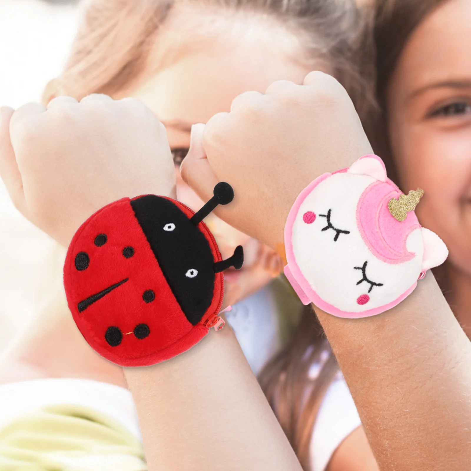 

2 Pcs Ring Coin Purse Fuzzy Bracelet Plush Slap Stuffed Animal Christmas Toy Cloth Bracelets