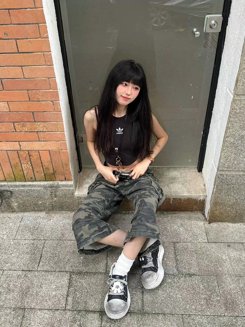 السراويل البضائع النسائية البني الداكن الخريف القطن كبيرة الحجم الحد الأدنى للتنقل الحضري المضادة للتجاعيد مريحة للشباب المهنية