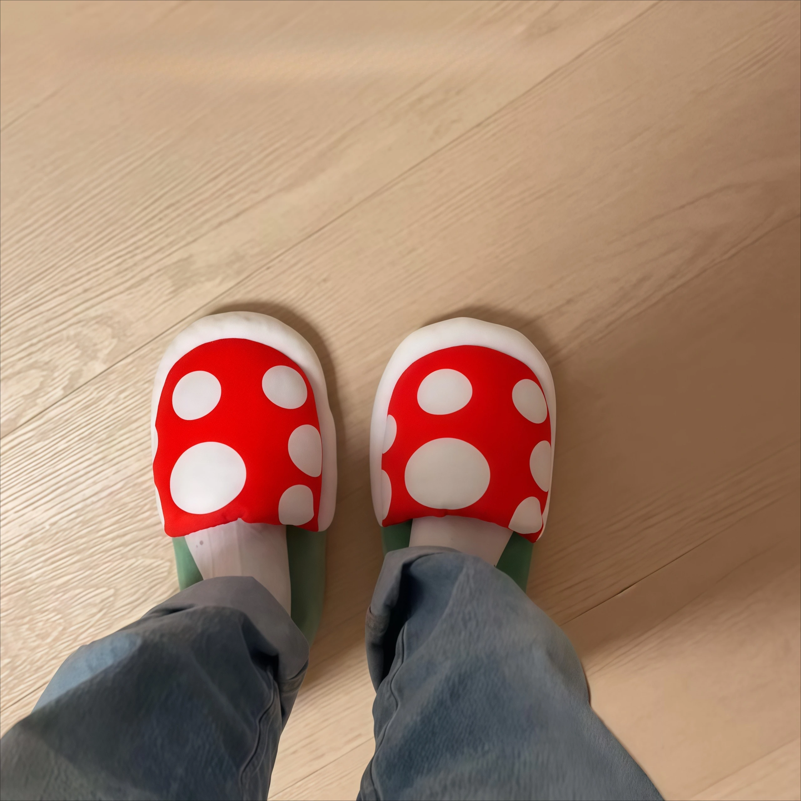 

Cute Mushroom Plush Warm Slippers Cartoon Cannibal Flower Home Couple Cotton Slippers Funny Childish Outdoor Warm Shoes
