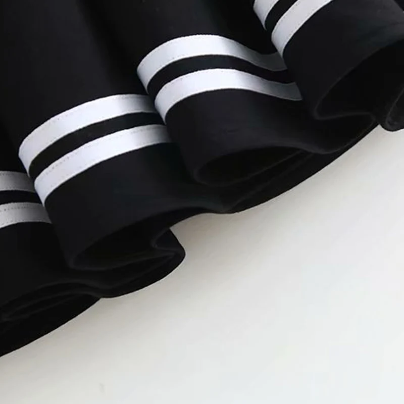 새로운 2026 봄 코튼 스커트, 여성용 신축성 있는 허리 스트라이프 주름 패치워크, 모리 걸 네이비 일본 스타일 루즈 숏 스커트 B5D684CC