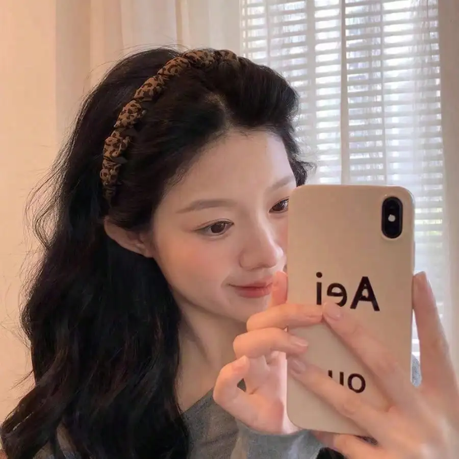 

1Pc 2026 Leopard Print Headband, High Crown Non-Slip, Soft Vintage Chic, Daily Party Wedding Vacation Hair Accessory