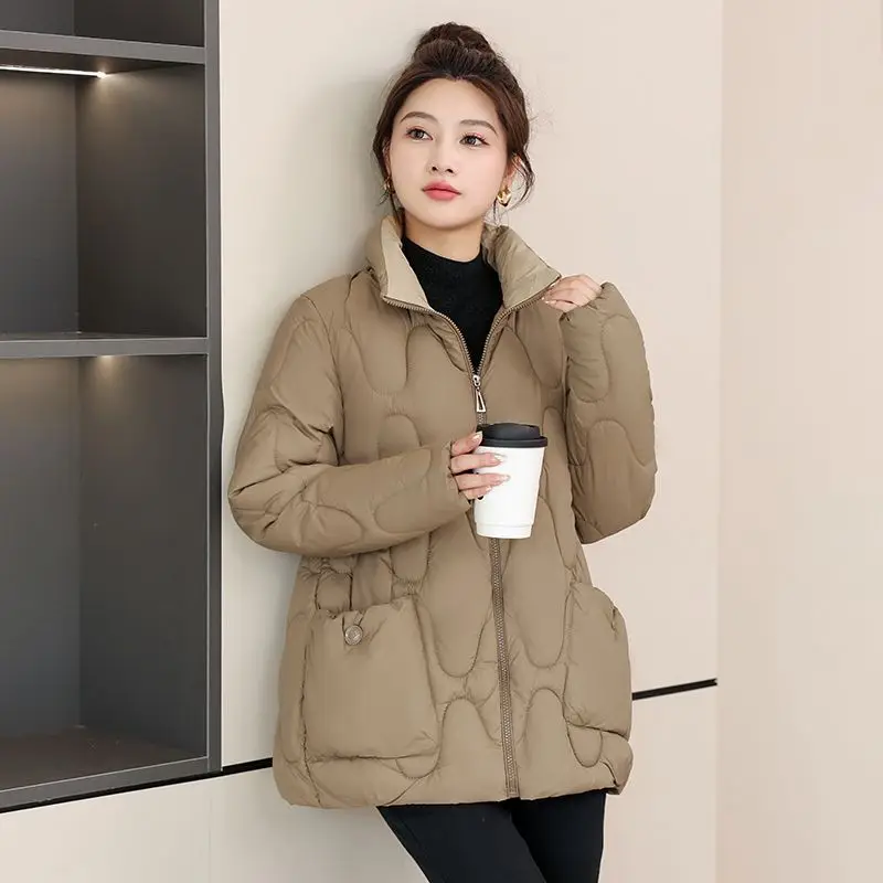 Autumn Winter Waterproof Windbreaker CROPPED Puffer Jacket New Women Black Snow Parka Short Cotton Padded Jacket Coat