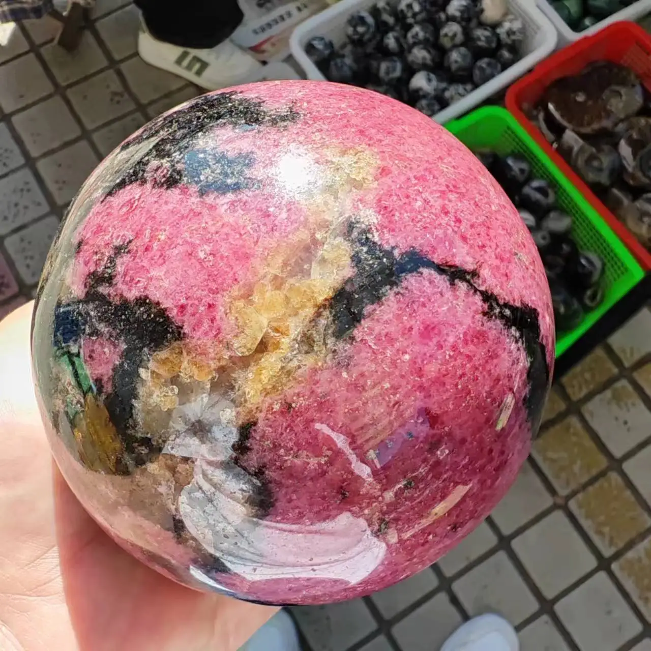 Natural Rhodonite Quartz Sphere Crystal Ball Reiki Healing Room Ornaments Home Decoration Crafts