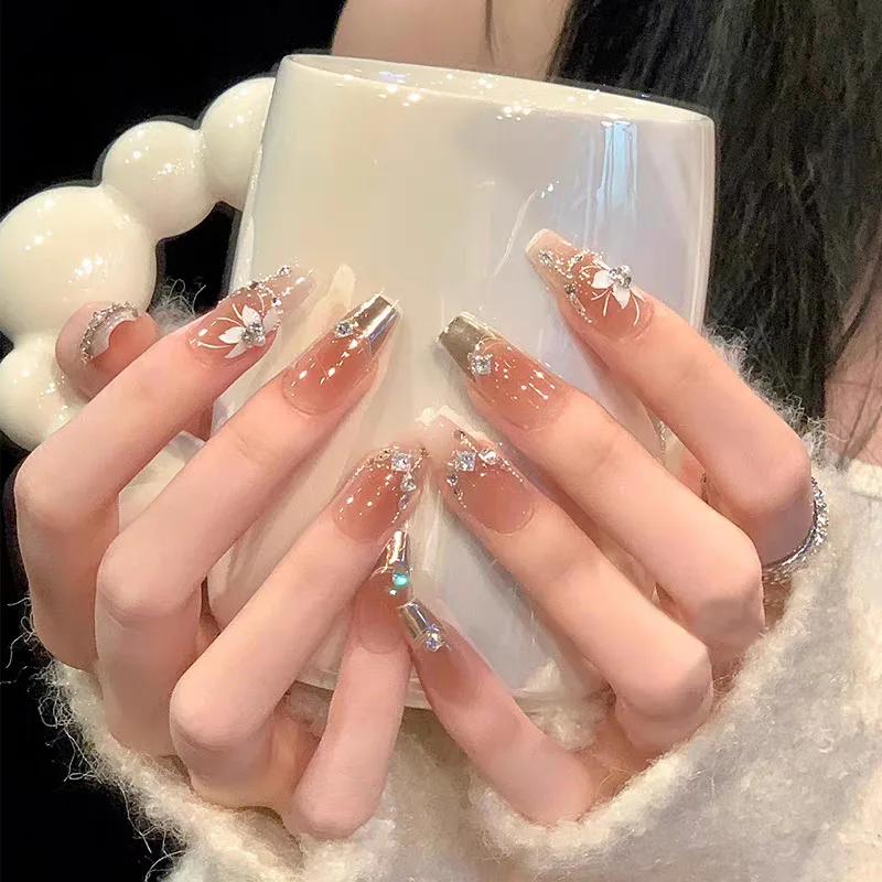 

[Light Luxury Flash Collection] Princess at large rich family daughter high-level French handmade flash wearable nail