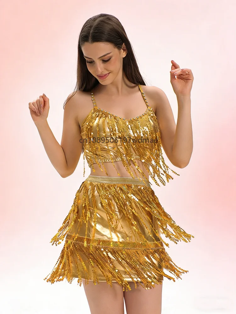 

Sexy Sequin Latin Female Dancer Crop Top Short Skirt Suit Carnival Party Stage Performance Sparkle Glitter Dance Costume