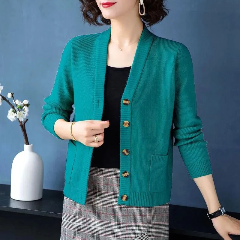 Women Knitting Cardigan Sweater 2025 Autumn Winter V-neck Fashion Leisure Ladies Sweater Comfortable Temperament Female Tops