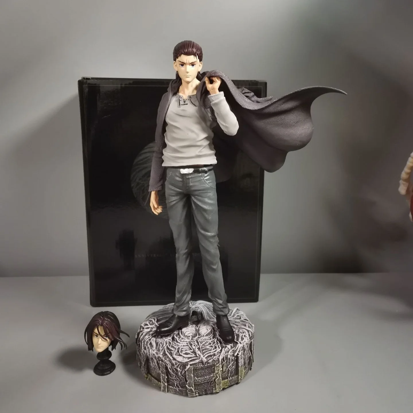 attack-on-titan-gk-casual-allen-yeager-dual-head-sculpt-power-anniversary-model-display-boxed-collectible-pvc-figure