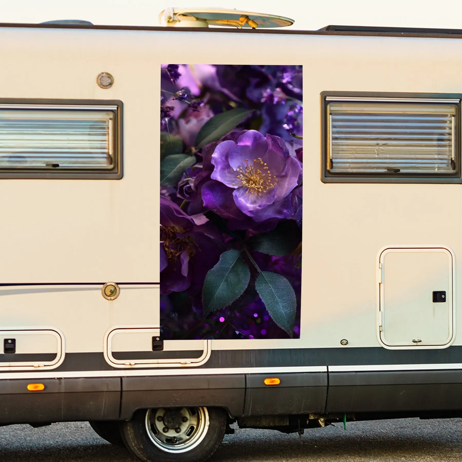 

Великолепная фиолетовая роза с драгоценными камнями и каплями воды, водонепроницаемая виниловая наклейка для стороны автофургона, самоклеящиеся наклейки для украшения и защиты