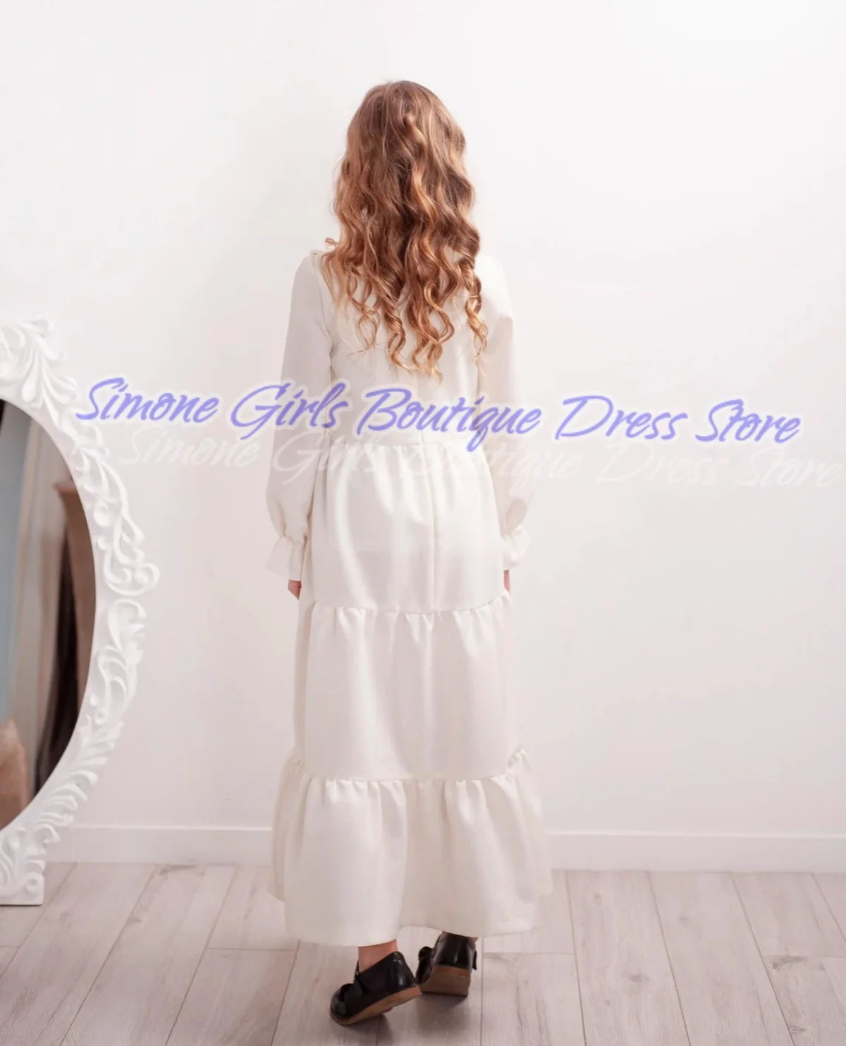 Faldas blancas hasta el tobillo Mangas largas Cuello redondo Vestido de niña de las flores para la primera comunión Recepciones formales Fiesta de celebraciones navideñas