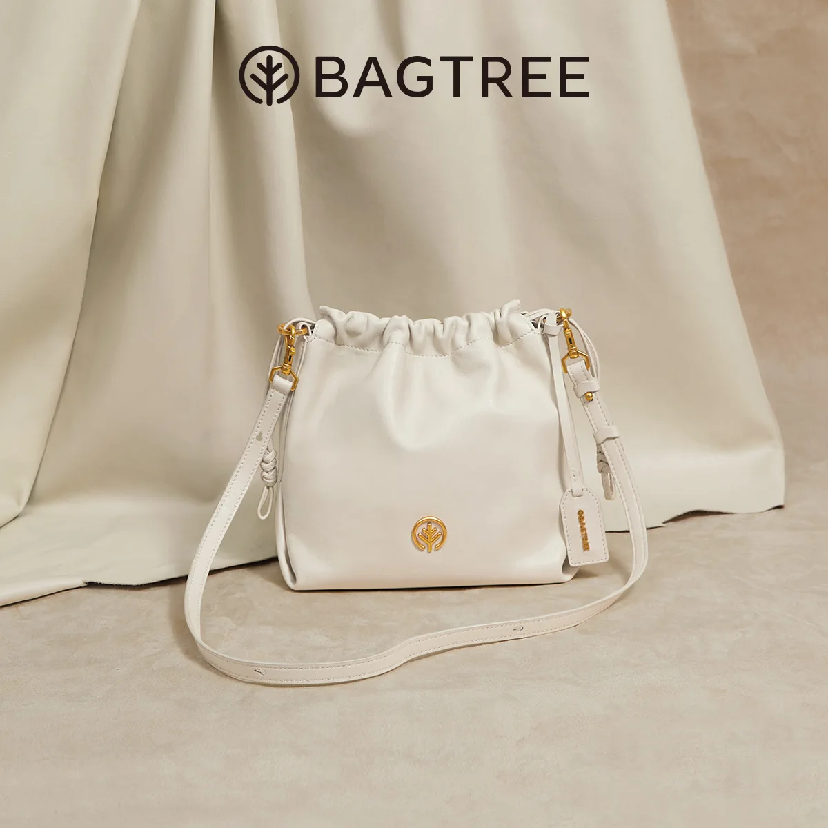 Bagtree 2025 Fashion Cloud Collection Bag Vegetable-Tanned Calfskin Drawstring Small Bucket Bag Commuter Crossbody Shoulder Bag