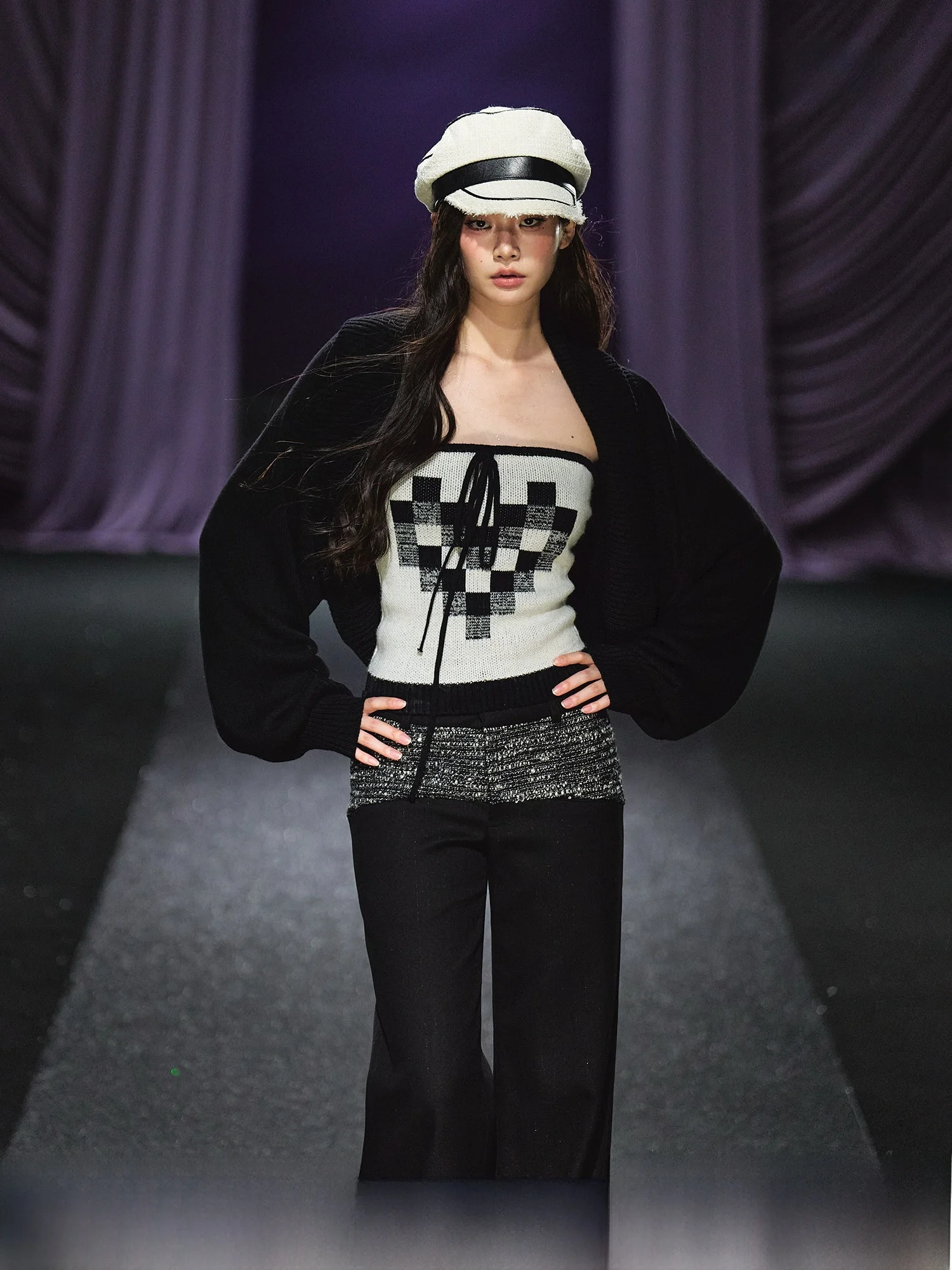 

AGAM Lazy Mosaic Bla White Heart Flower Gauze Tube Top Open Cardigan Knitted Woolen Sweater Two-Piece Set Korean Sle