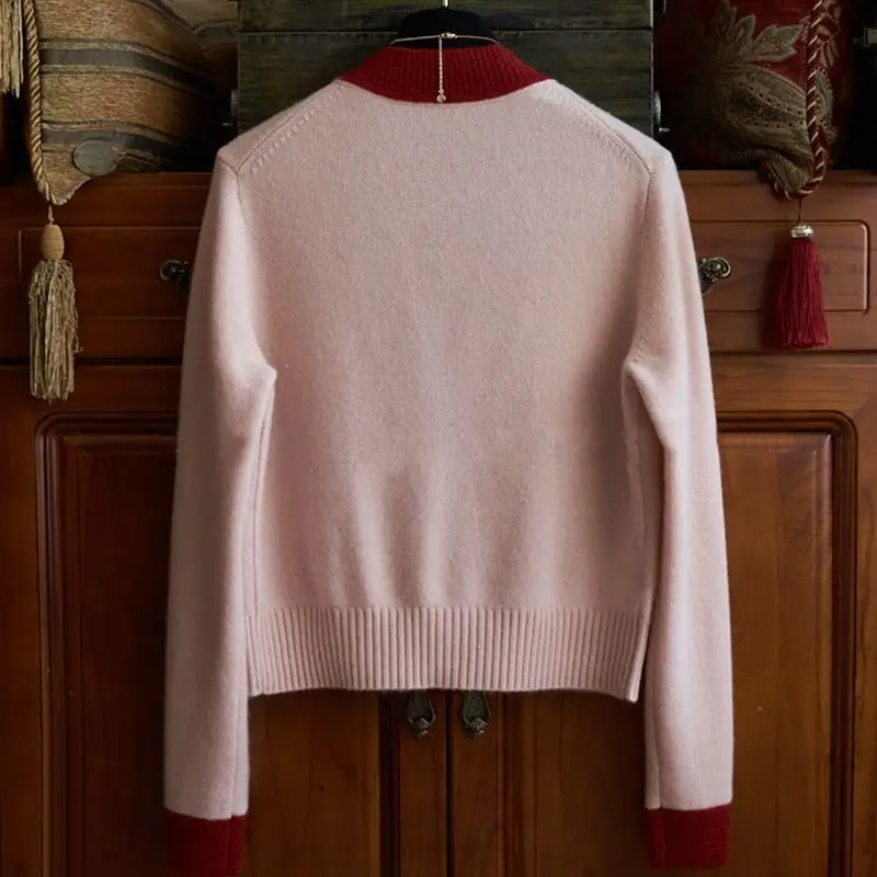 Różowy sweter dziergany z dekoltem w szpic Kobiety Jesień Zima Elegancki temperament Sweter Płaszcz Office Lady All-match Casual Knitwear Tops