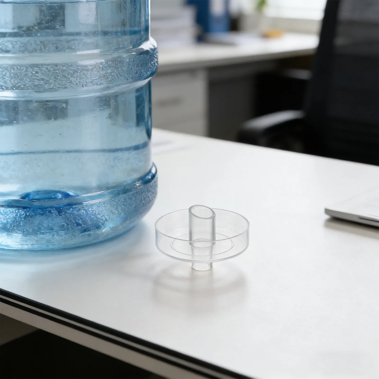 

Комплект из 4 универсальных пылезащитных колпачков-насадок для насоса-дозатора для бутылей с водой объемом 5 галлонов