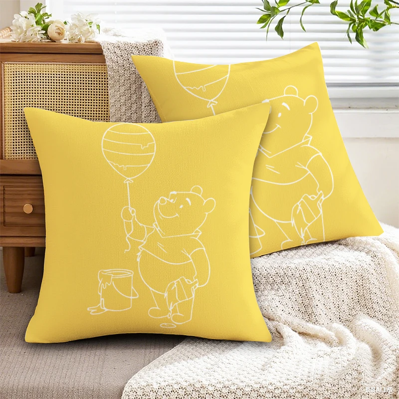 Almohada de Winnie de Disney The Pooh, cojín con patrón, decoración suave para sofá, almohada, decoración del hogar, regalo