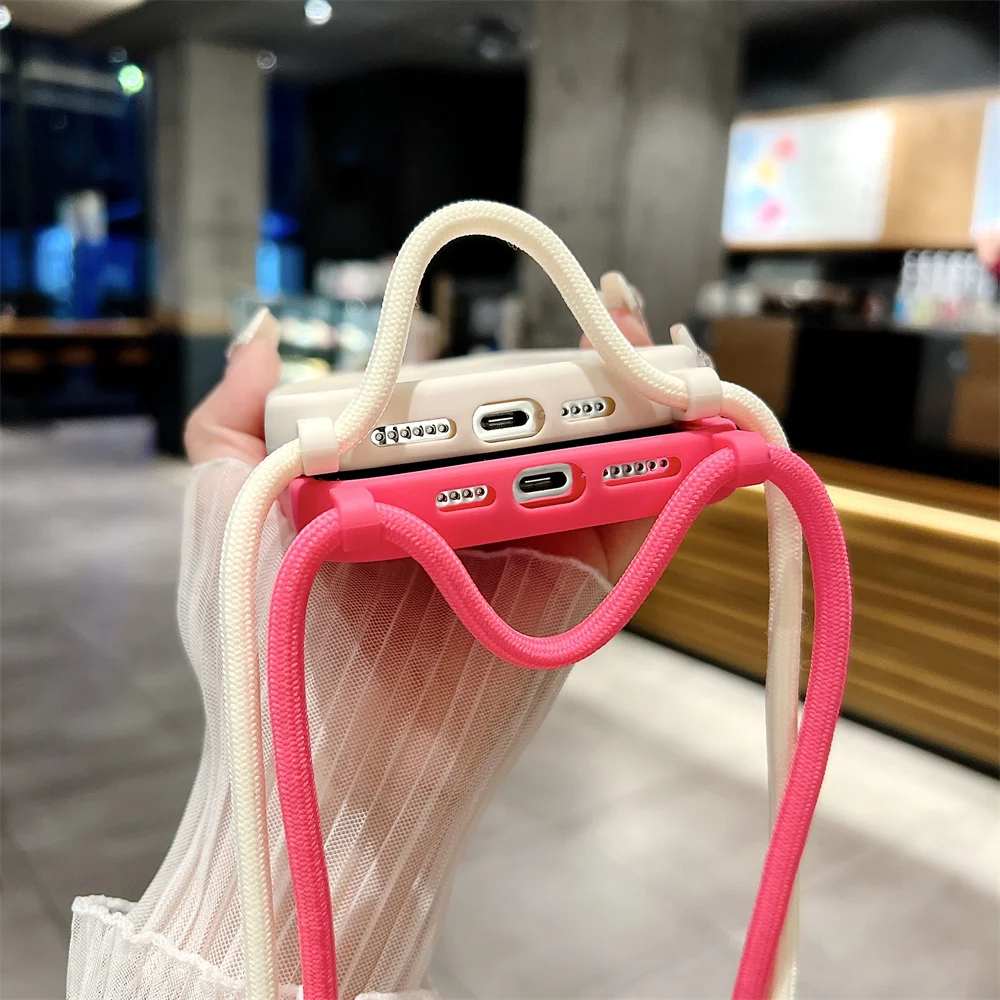 Niedliche Flüssigsilikon-Handyhülle mit Umhängeband für iPhone 17 Pro Max 16 16e 15 14 13 12 11 – Soft-Touch Crossbody Cover – Detail 7