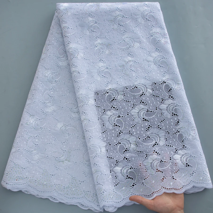 Luxuriöser Schweizer Voile-Spitzenstoff, Weiße Baumwollspitze mit Funkelnden Strasssteinen, Afrikanisches Nigerianisches Hochzeits- und Partykleid-Material