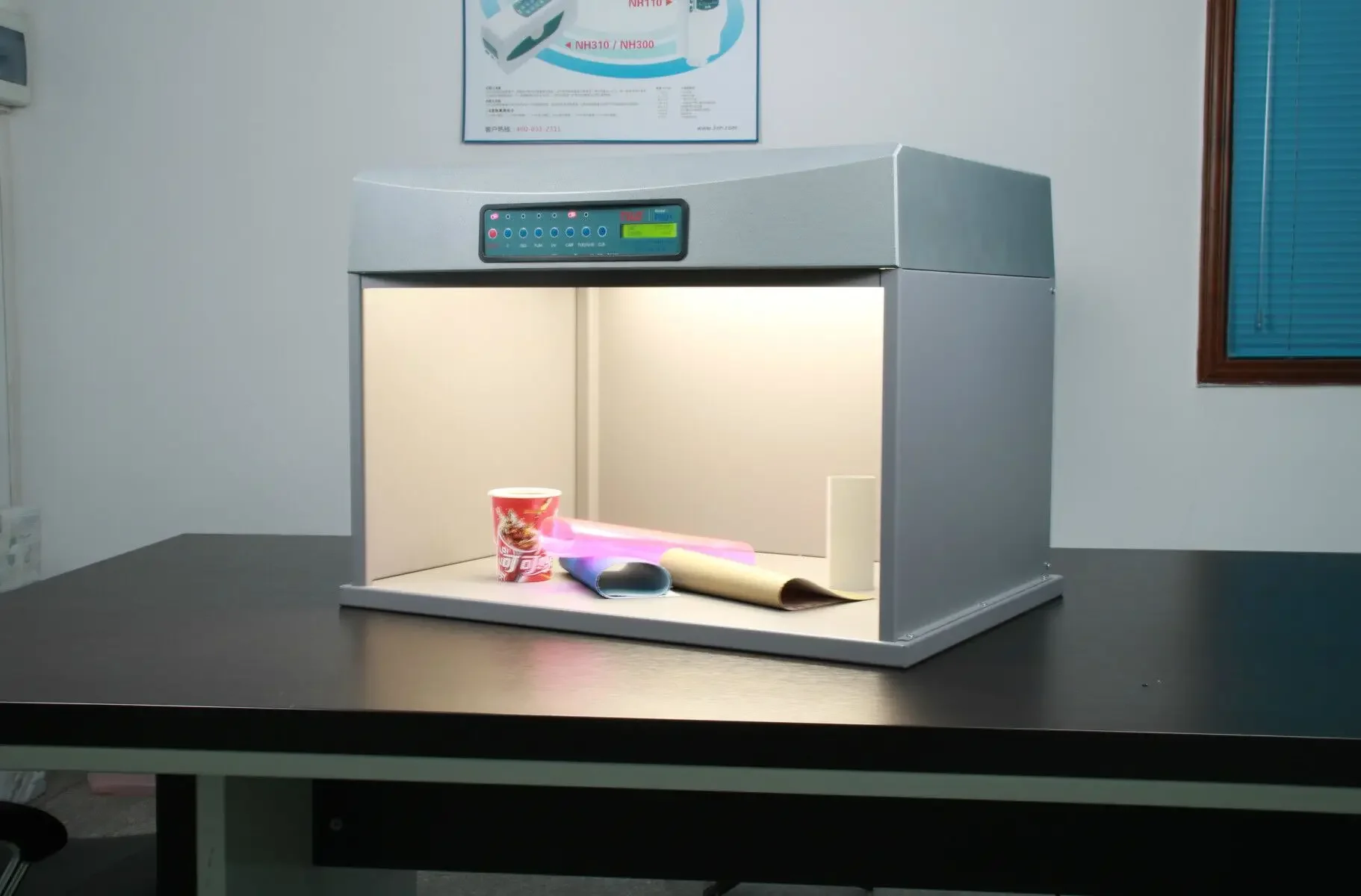 2026 3nh Tilo D65 D50  TL84 Color Assessment Cabinet Light Box Standard Light Source for Textile