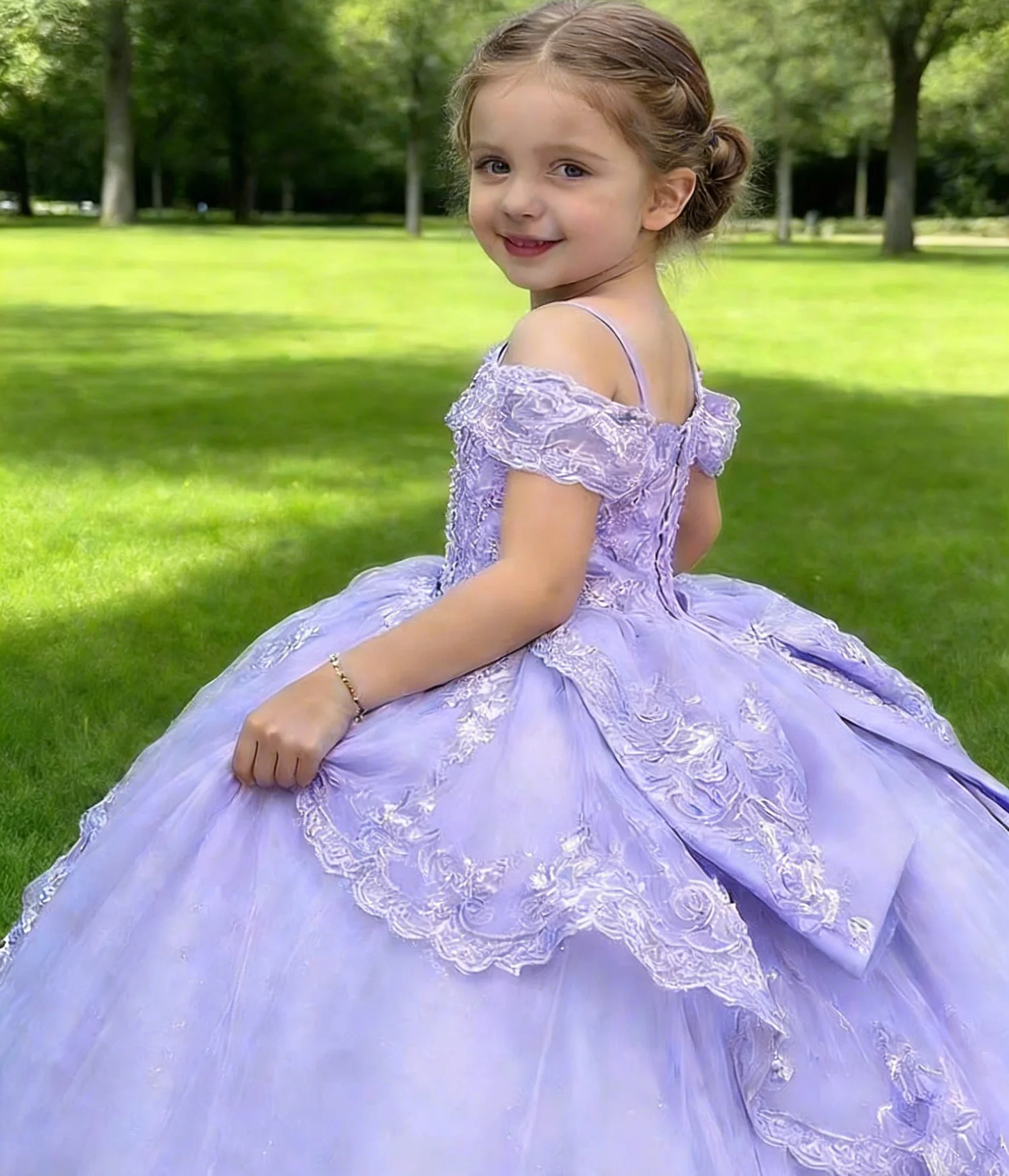 Custom Off Shoulder Flower Girl Dress Applique Multi-layer Tulle Bow Princess Gown Kids Wedding Pageant Birthday Party Prom
