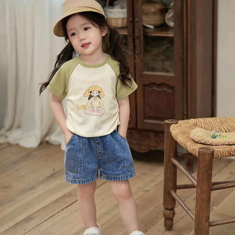 

Baby Girl Pants Baby Girls Fashion Denim Shorts 2024 Summer New Girls Loose Baby Pants Casual Quarter Fashion Comfort Pant