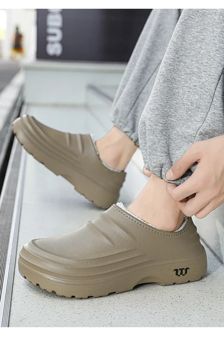 Winterliche, große, warme Plüsch-Kochschuhe für Herren, wasserdicht, rutschfest, ölbeständig, Arbeitsschuhe für Küchen- und Restaurantpersonal. – Detail 10