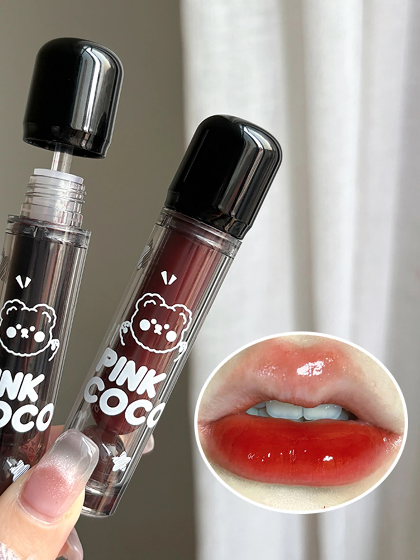 PINKCOCO Bear Doodle Mirror Lip Glaze – Brillant à lèvres brillant longue durée, rouge à lèvres nu éclaircissant pour étudiants, beautifu