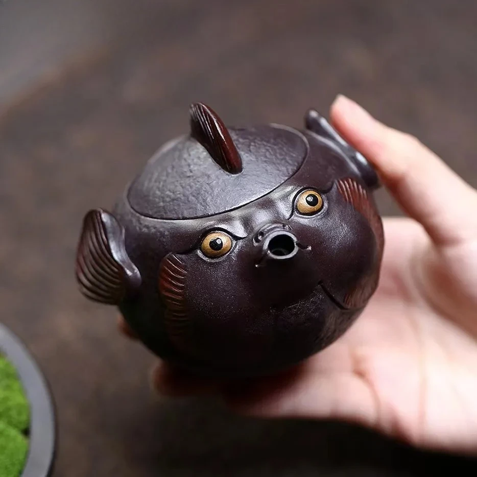 

Чайник ручной работы из исинской глины (160 мл) в форме рыбки-баллонфиш, из необработанной пурпурной глины, с фильтром, набор для чая из глины цзыша, декоративные элементы