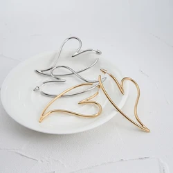 ENFASHION Aretes De Mujer Cutout Heart Stud Earrings For Women 18K Plated Gold Fashion Jewelry Daily OfficeTravel Gift E231462