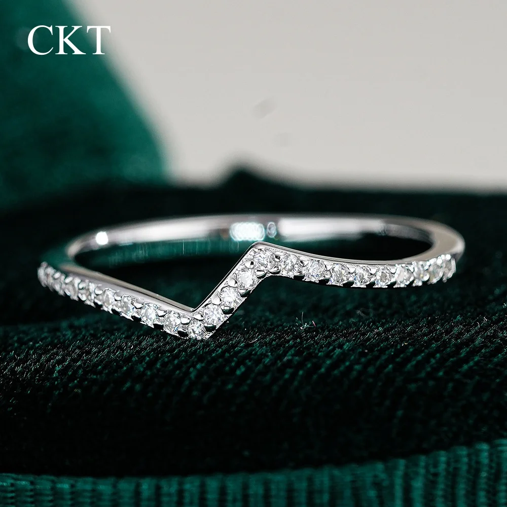 CKT Real 18k White Gold Hip-hop Asymmetrical Ring for Women's Diamond Mossanite Platinum Pt950 Wedding Bands Rings Fine Jewelry