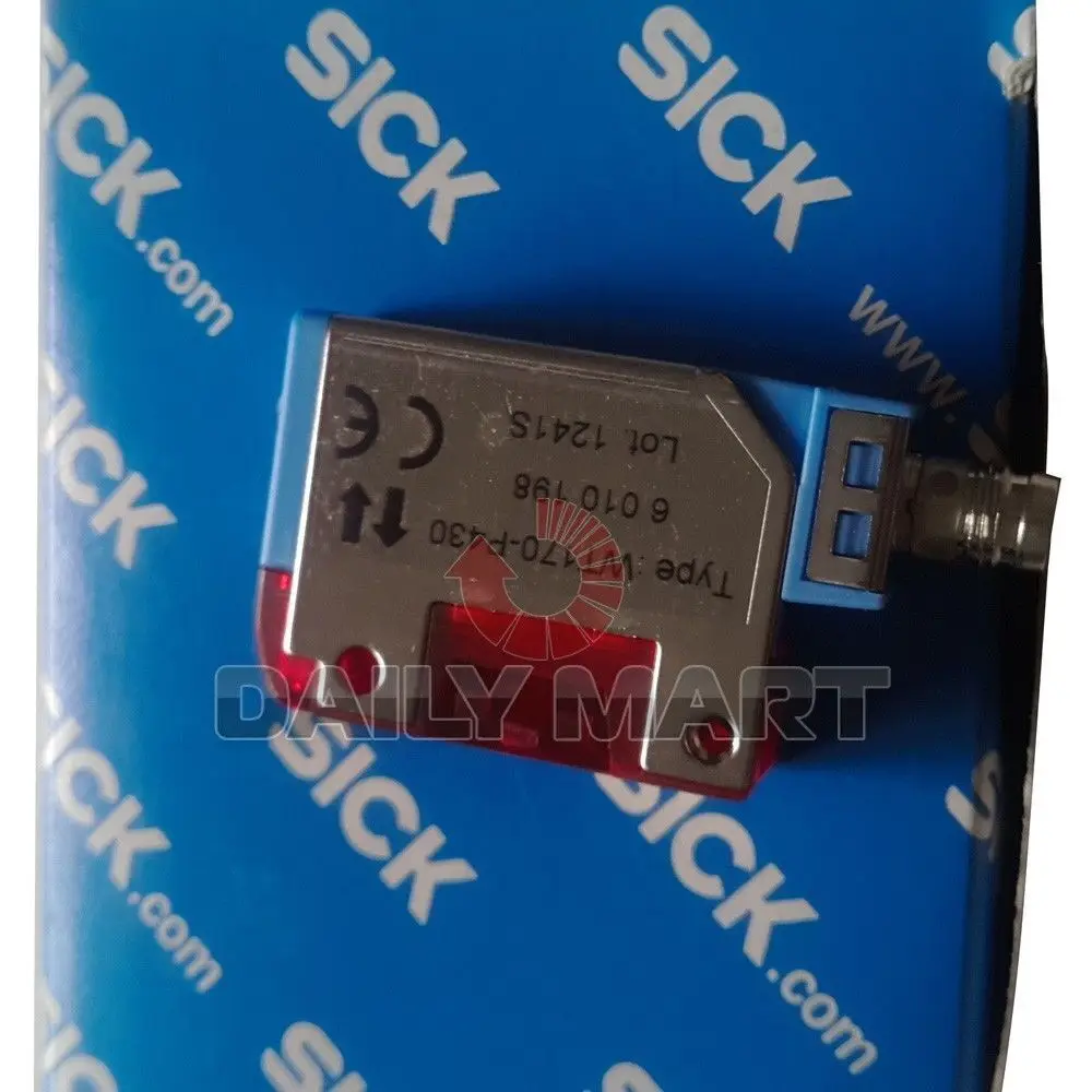 SICK NEW WT170-P430 PLC PHOTOELECTRIC SENSOR ENERGETIC PROXIMITY M8 4-PIN