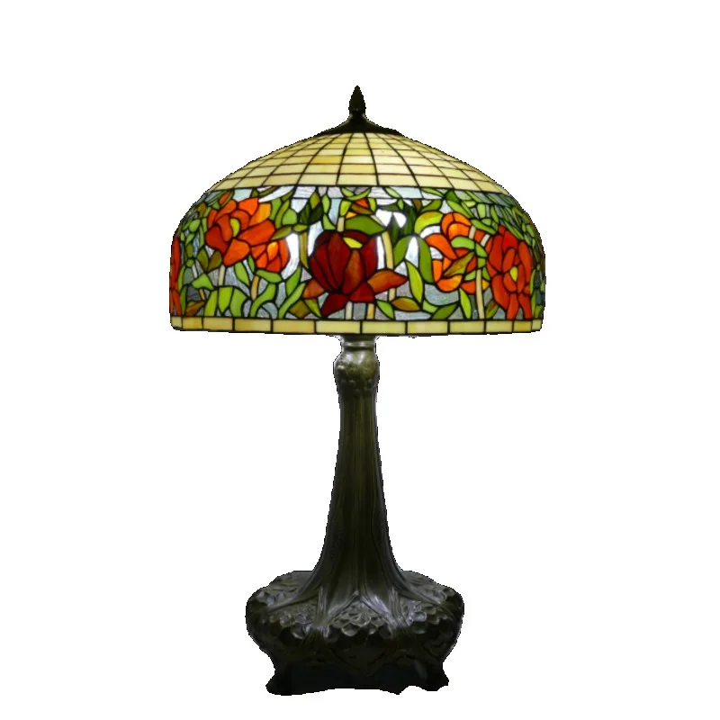 

European-style European and American retro style desk lamp study Tiffany living room eye protection glass peony flower desk lamp