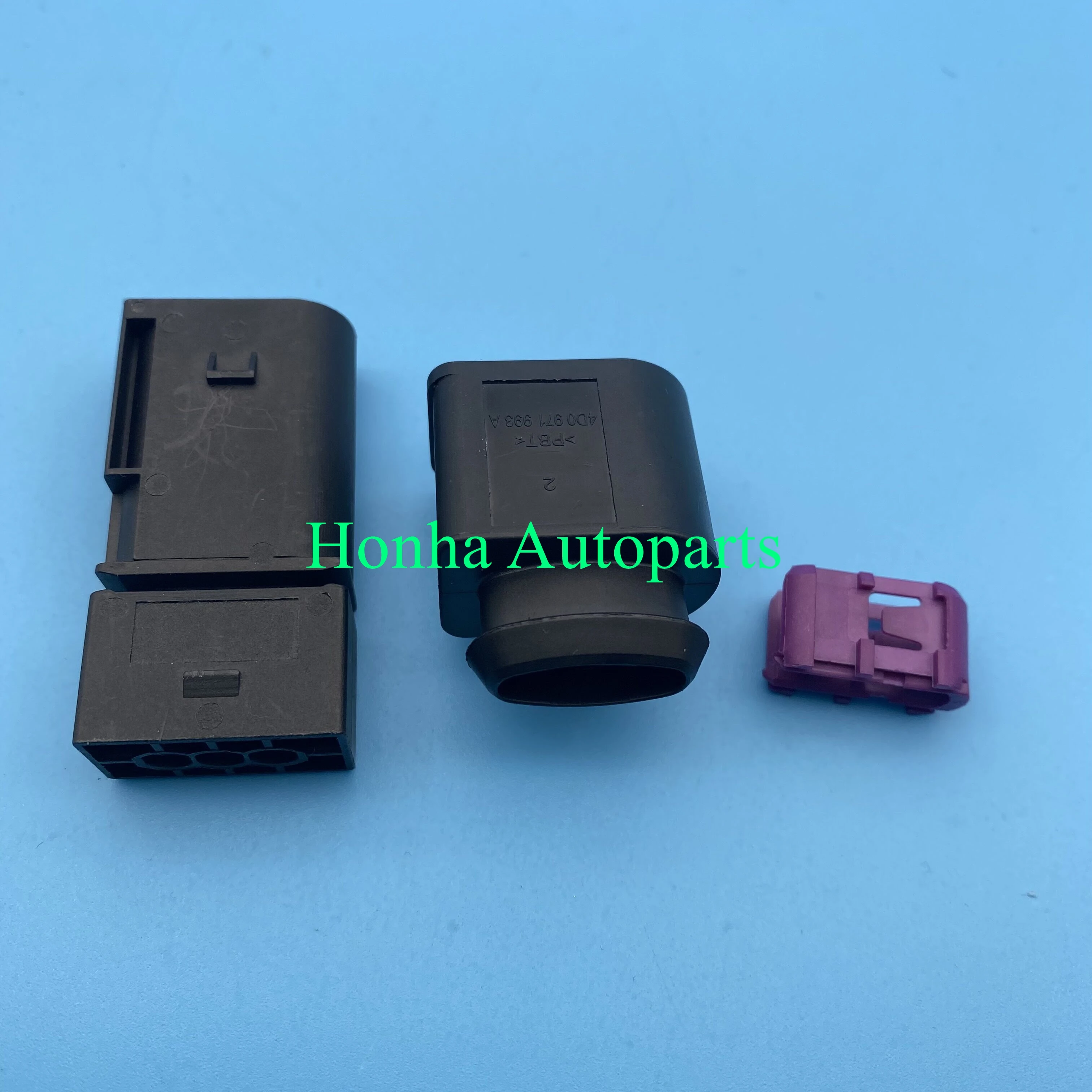

3pin VW Tiguan Passat Golf 6 Skoda Octavia Yeti Fuel Sensor Electric Connector Plug 4D0 971 993 4D0971993 male and female