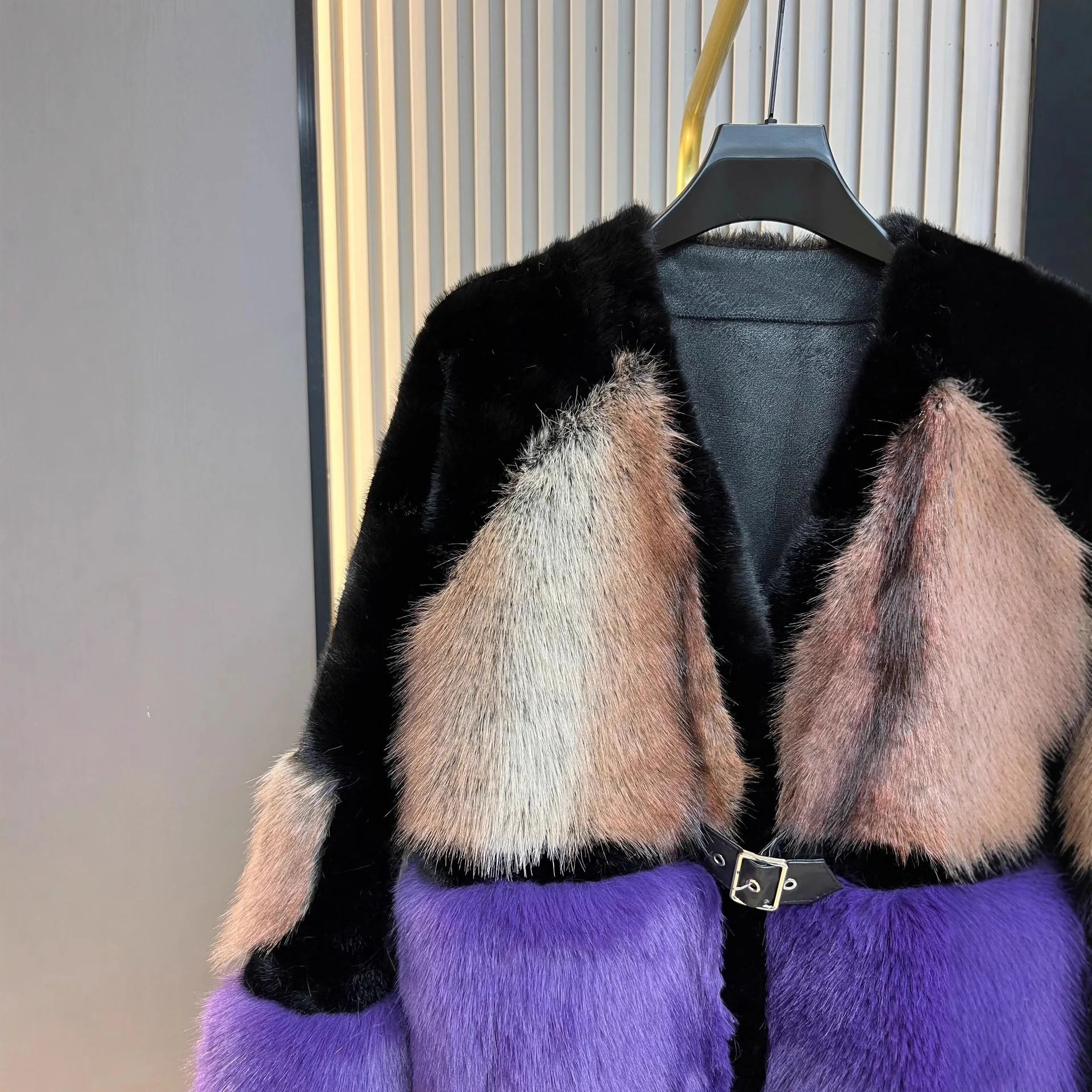 2025 Autumn Winter New Fashion Color-Block Long Thickened Faux Fur One-Piece Mink Fur Women's Faux Fur Coat V Neck