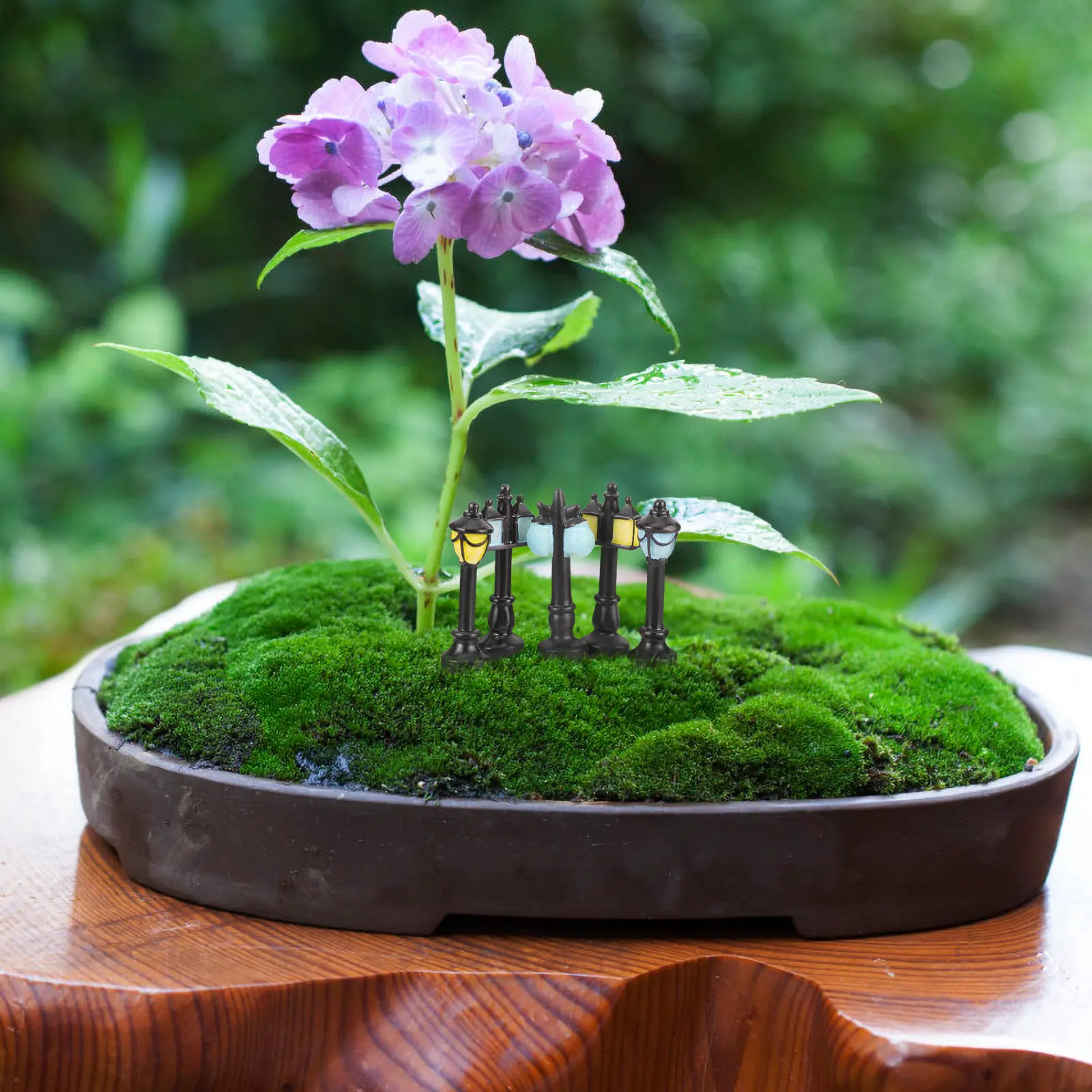 1Set Micro Landscape Lamp Ornament Synthetic Resin Miniature Lamp Decor for Bonsai Garden Sand Table DIY Mini Farm Scene