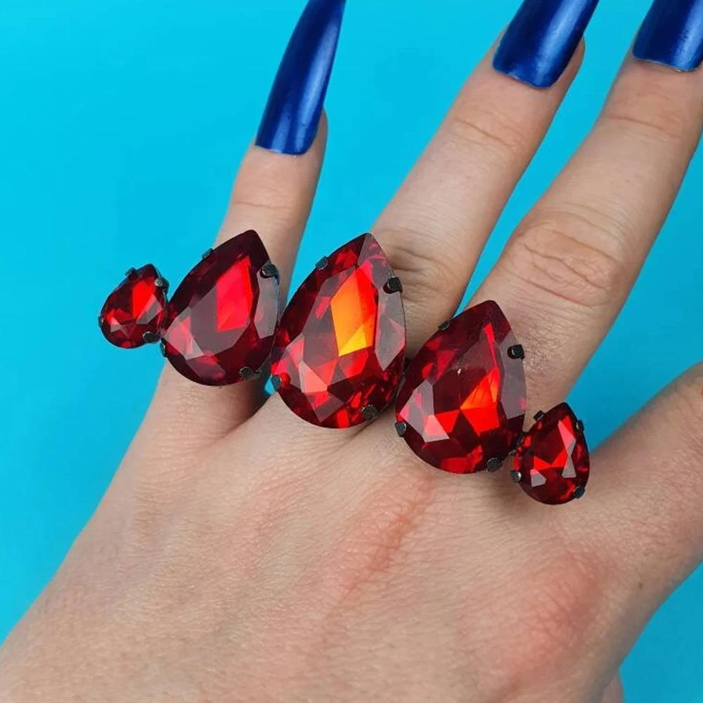 Artisan Colorful Crystal Large Drag Ring Water Drop Accessories 2024 Statement Bling Rhinestone Finger Ring for Women Adjustable