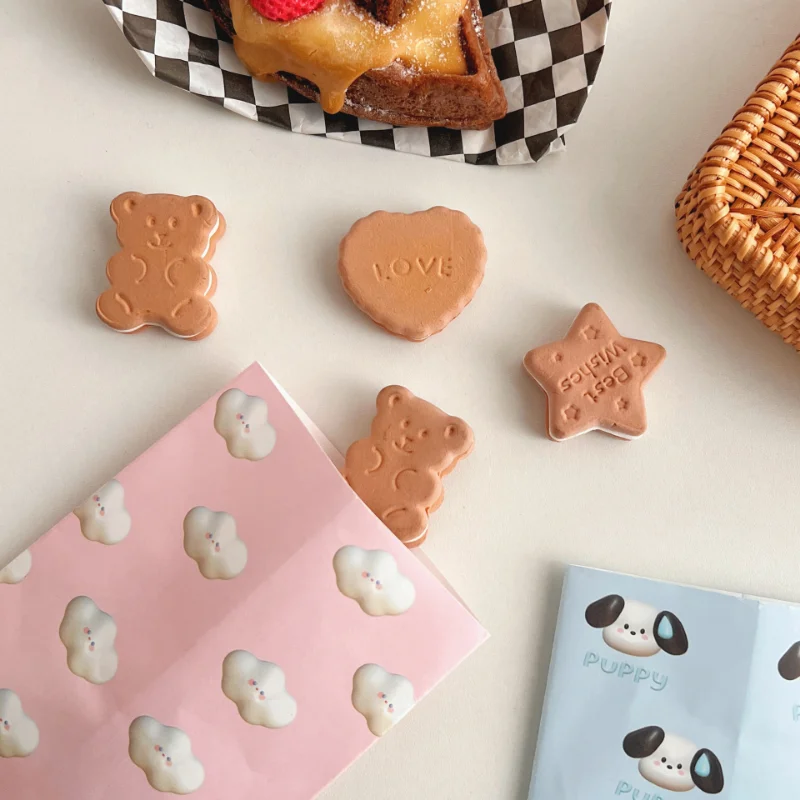 10pcs Cartoon Pattern Gift Paper Bag Baking Small Object Storage Bag Children's Snacks Self-sealing Packaging Bag Dropshipping