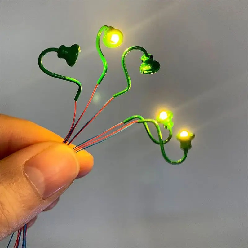5PCS Miniature Wall Lamp Model 3V LED Light Toys For Making Kit Bulilding Railway Train Dollhouse Garden Street Decor Dioramas