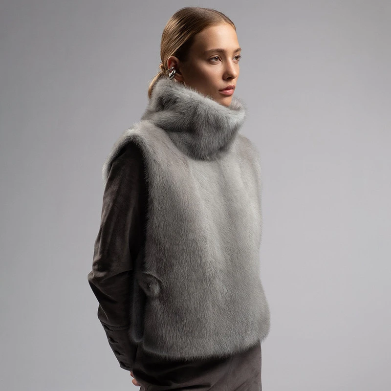 

Eco-Friendly Vintage Fur Vest Sleeveless Top High Collar Loose Fit Commute Style Youth Fashion Spring Collection