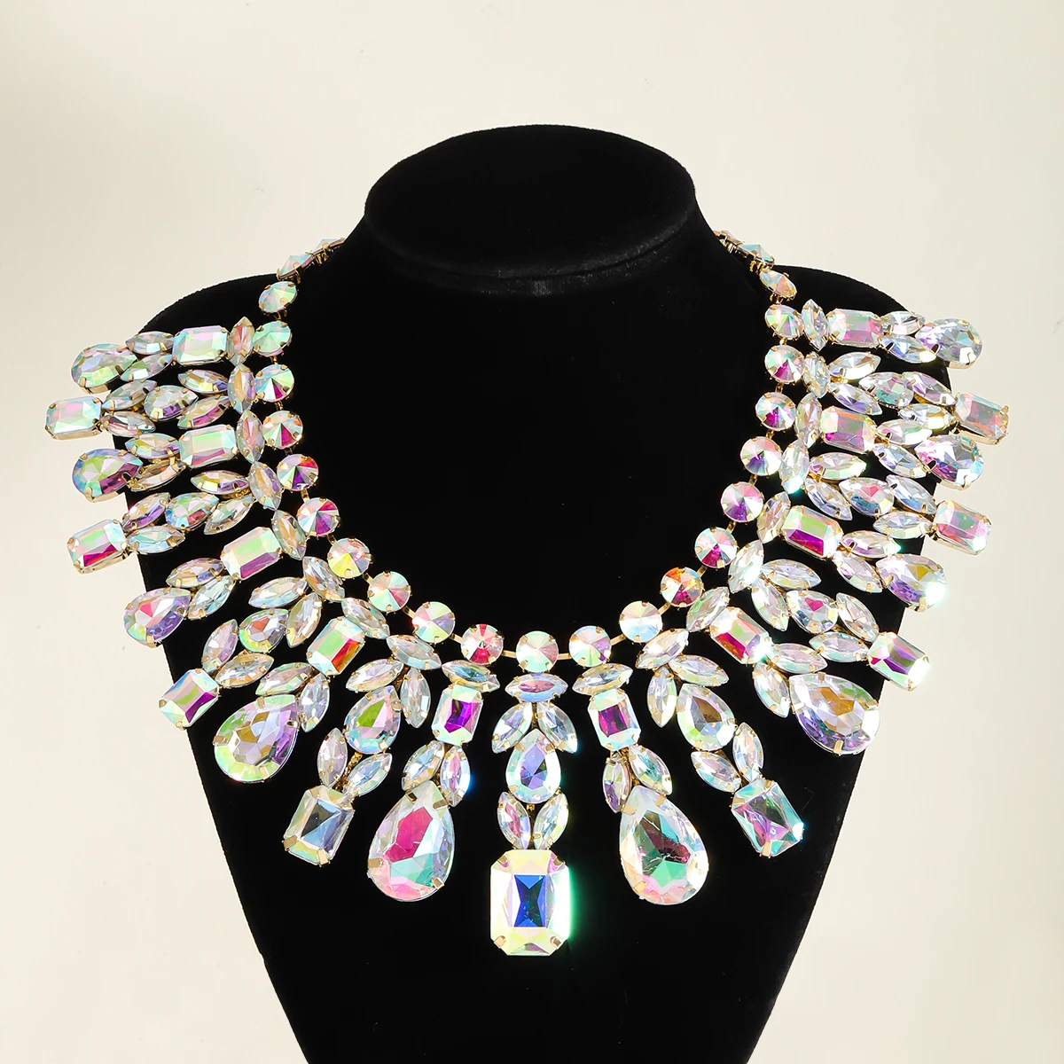 Vedawas Luxury Geometric Rhinestone Necklace,Elegant Banquet Wedding Women Accessories,Gifts for Lover and Friends