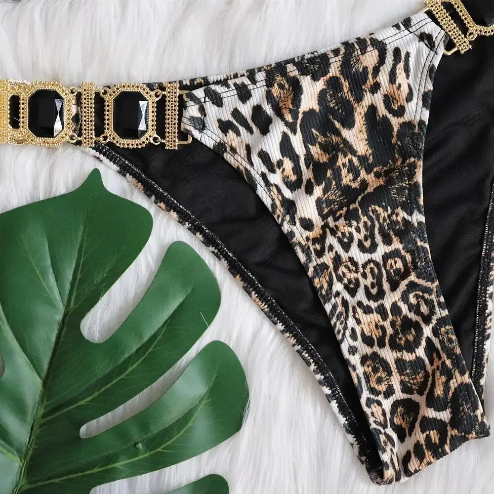 Bikini 2024 Sexy Leopard Diamond Chain Swimwear Swimsuit Women Halter Bikinis Set Bathing Suit Beach Bikini Luxe Female Push Up