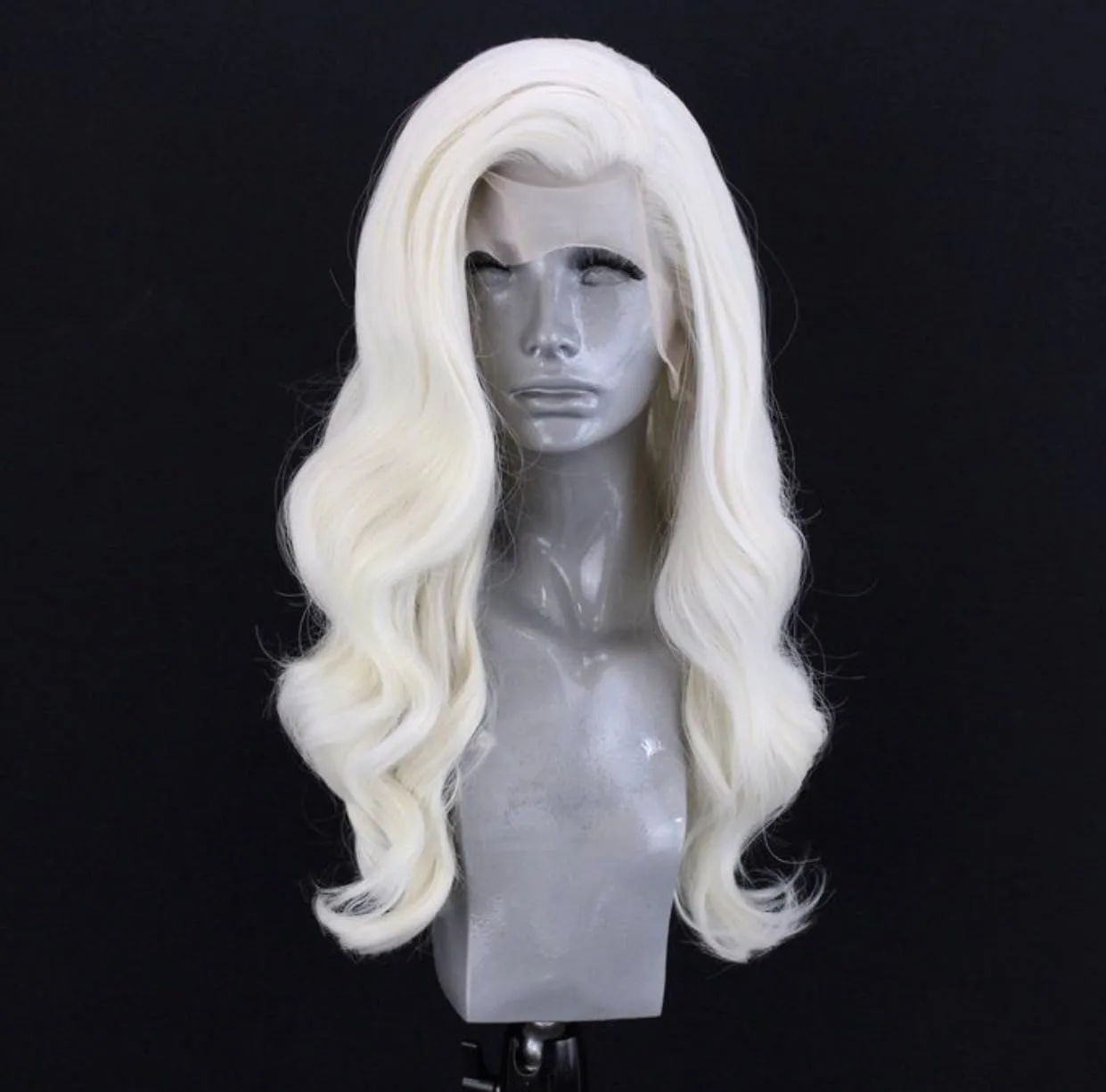 شعر مستعار أبيض HD شفاف الدانتيل الباروكة الأمامية 13x4 شعر مستعار أبيض الاصطناعية الدانتيل شعر مستعار أمامي شقراء الجسم موجة شعر مستعار تأثيري موجة المياه شعر مستعار