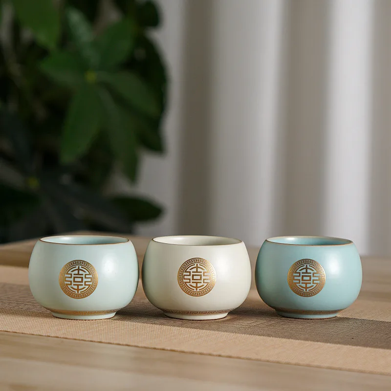 

The Ru Kiln Master's Cup — высококачественная, изысканная, вместительная и открывающаяся керамическая чашка для чая, которую можно сохранить.