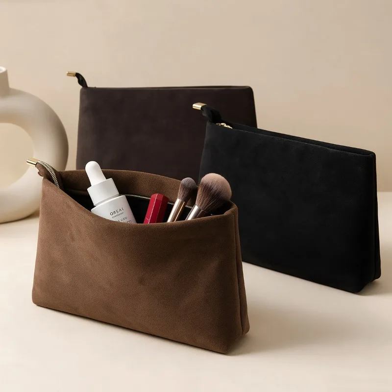Portable Velvet Fashion Zipper Makeup Bag Large Capaciy Women Travel Cosmetic Pouch Skincare Storage Bag Case