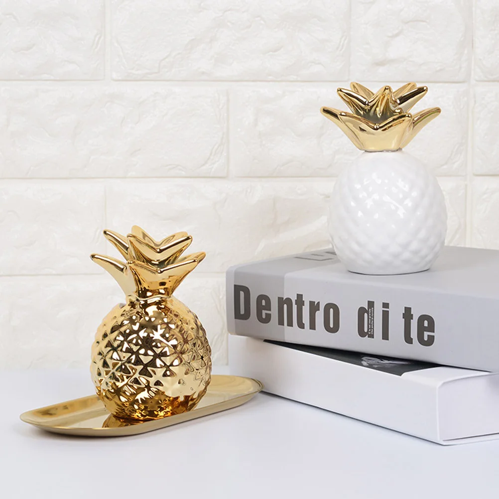 

Ceramic Pineapple Money Saving Bank Golden Coin Pot for Room Nursery Decoration Cute Cartoon Style Stable Design