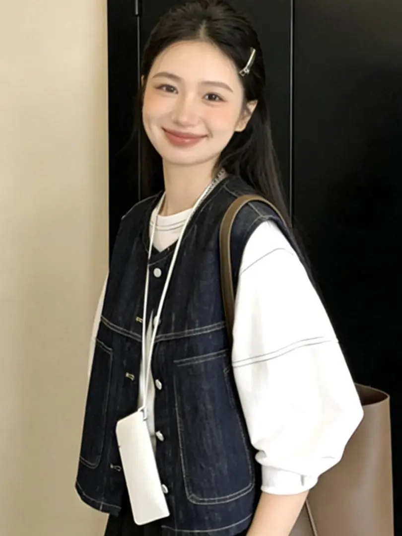 Korean Style Casual Versatile Denim Vest Women's Sleeveless round Neck Single Button Jacket Spring 2026 New Arrival