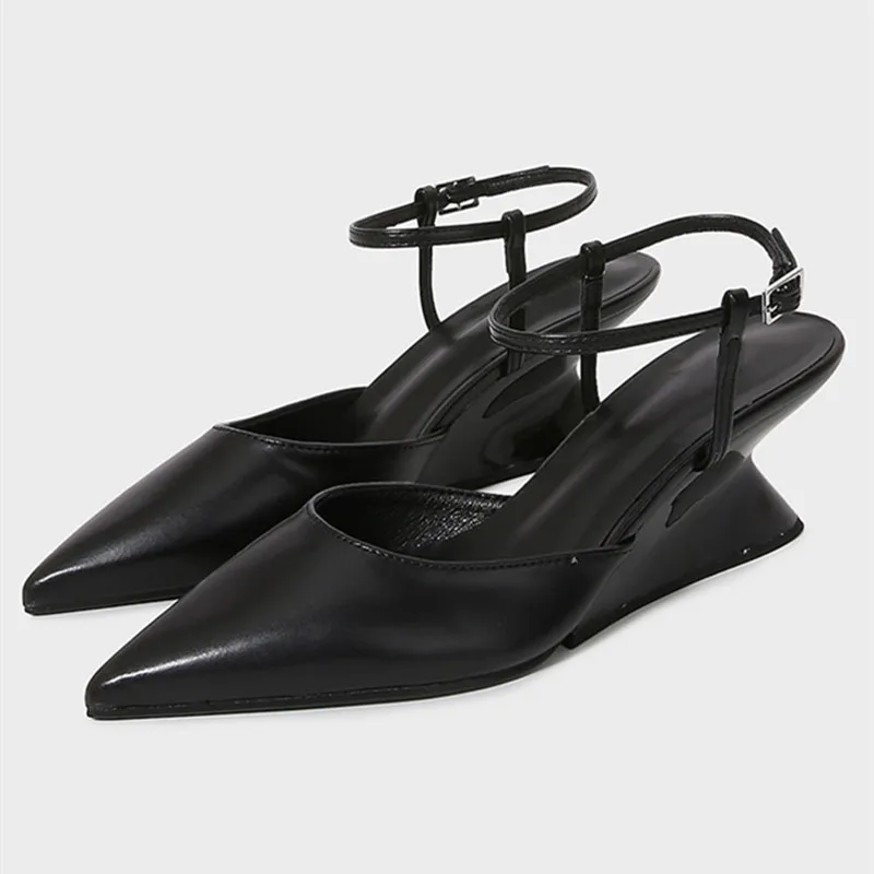 

Модные женские босоножки на танкетке, пикантные туфли-лодочки с острым носком и ремешком на щиколотке, черные летние дизайнерские туфли на высоком каблуке для женщин