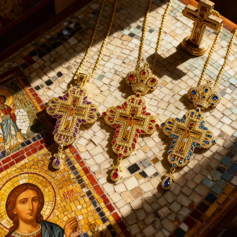 Luxuriöse Orthodoxe Brustkreuz-Halskette, Rote Kristallakzente mit Kruzifix-Ikone, Hochwertiger Liturgischer Schmuck für Kirchliche Sakramente – Detail 9